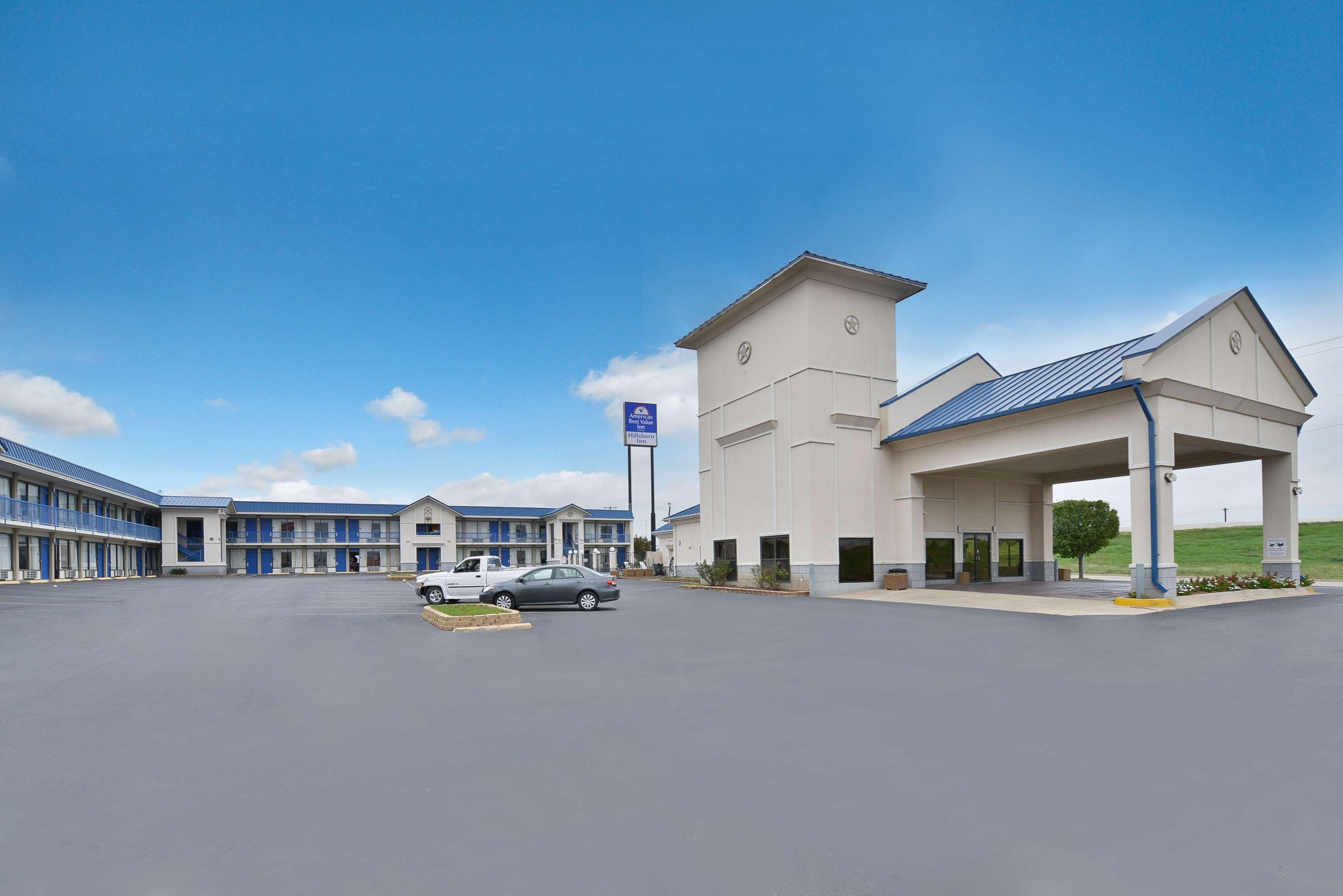 Americas Best Value Inn Hillsboro Eksteriør billede