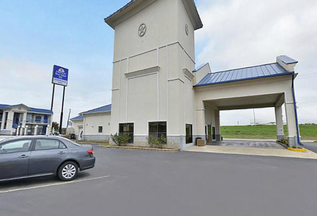 Americas Best Value Inn Hillsboro Eksteriør billede